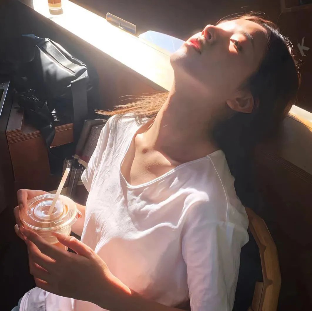 超凡激光：开局击落空间站